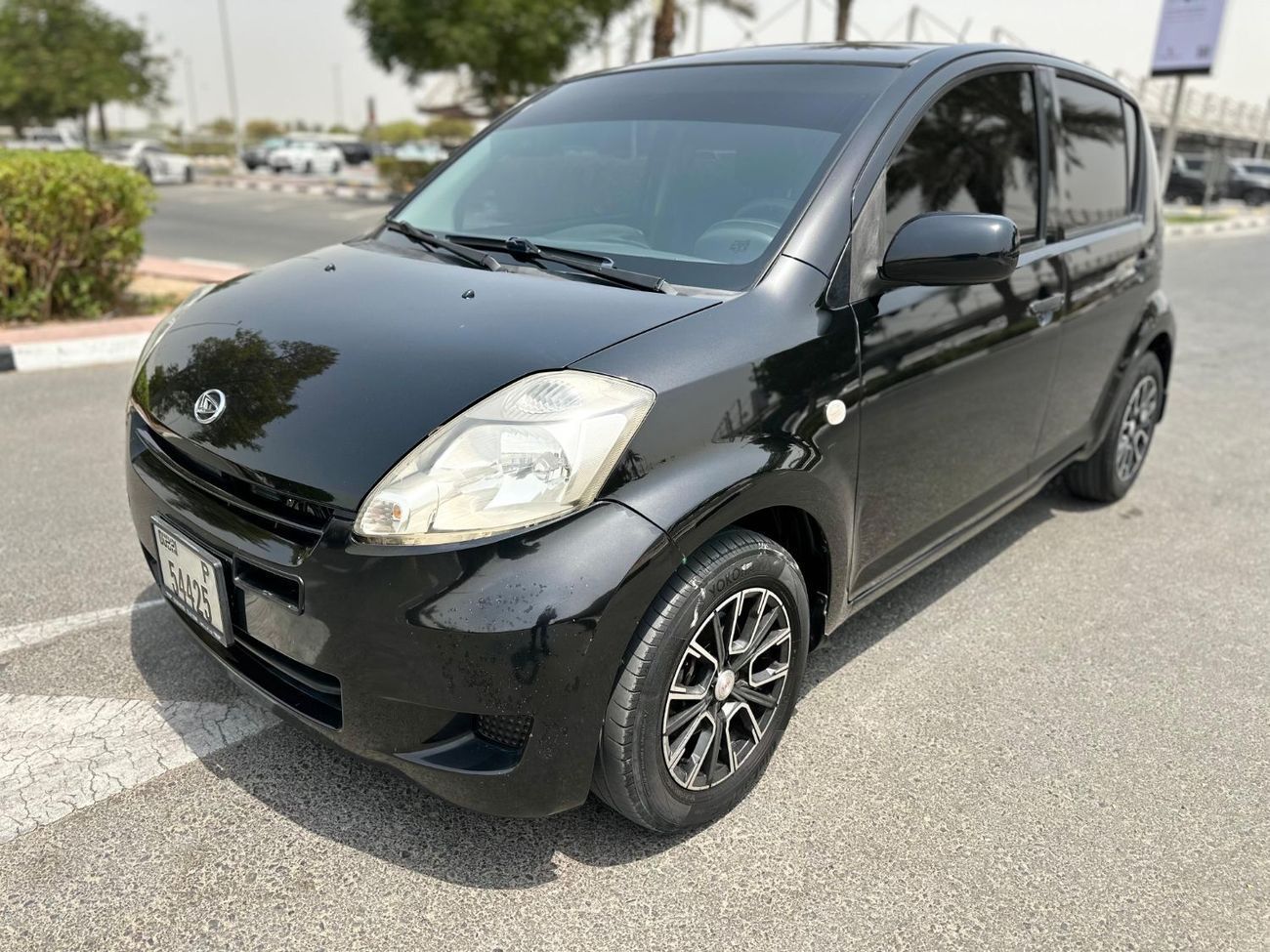 Daihatsu Sirion Std 1.5L