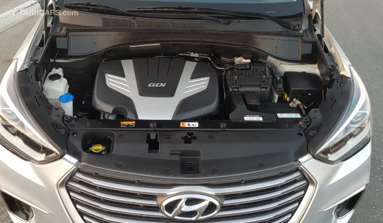 Hyundai Santa Fe 3.3L DOHC GDi