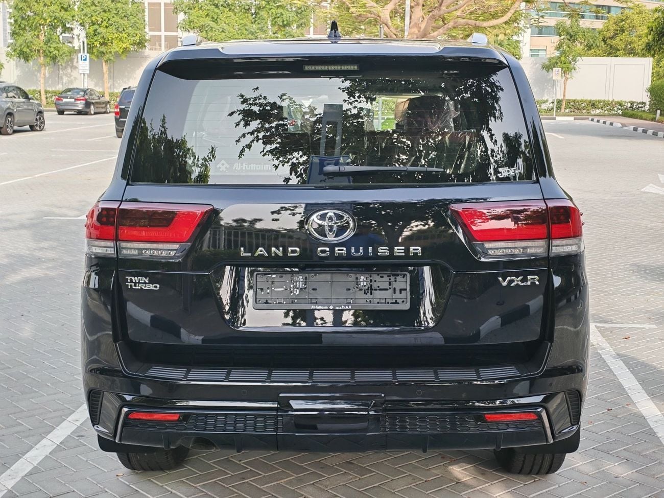 Toyota Land Cruiser VXR