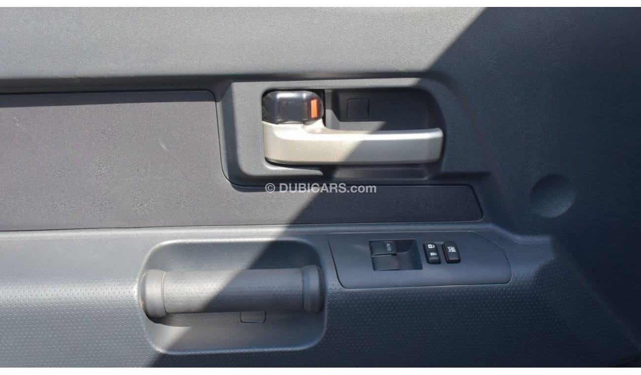 Toyota FJ Cruiser TOYOTA FJ CRUISER 2023