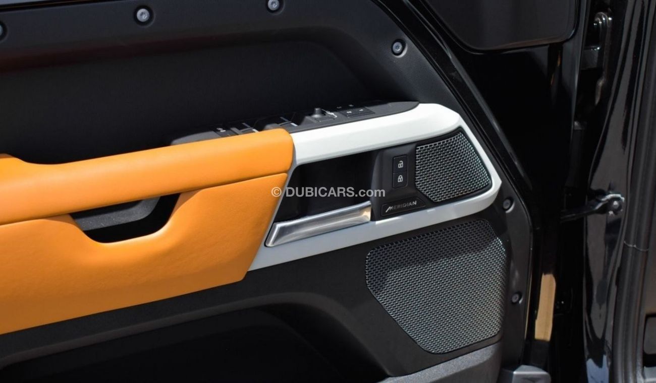 Land Rover Defender Land Rover Defender 110 HSE X-Dynamic P400 | Black Pack Edition - 7seat | 2023
