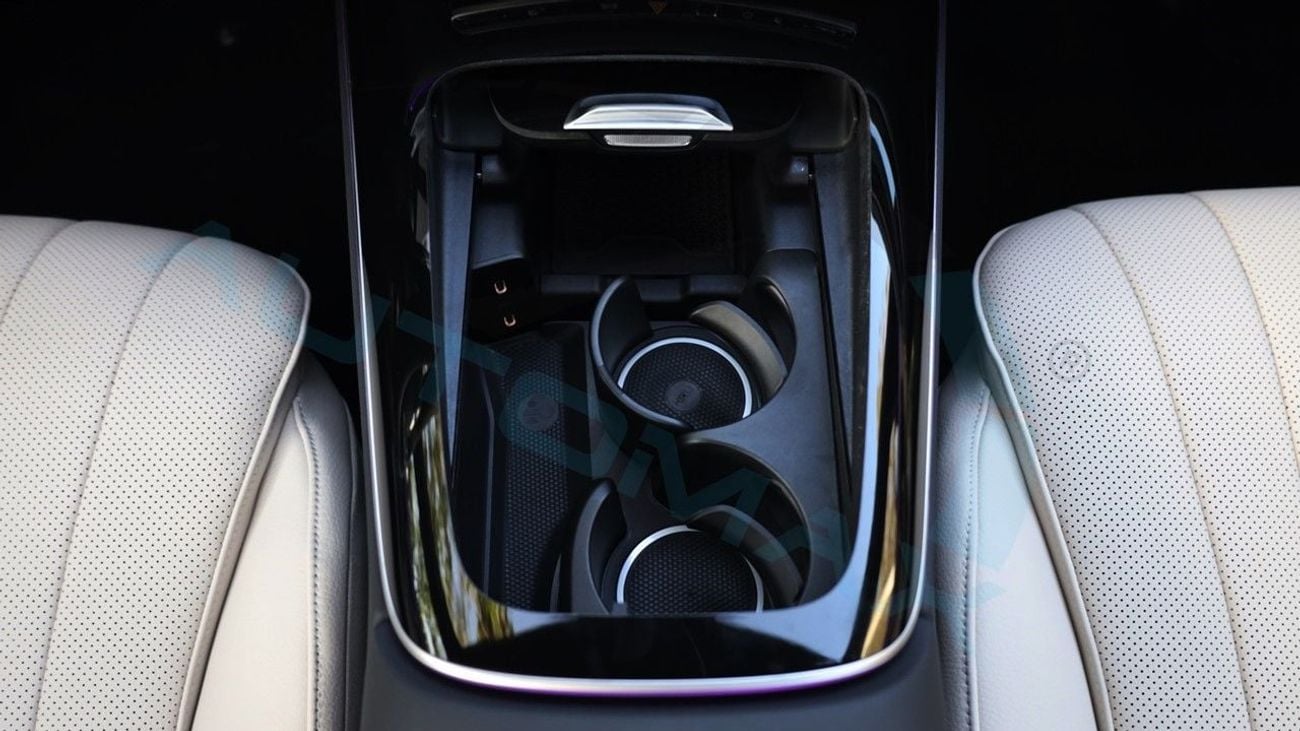 مرسيدس بنز E300 AMG EQ Boost 2.0T RWD 2026 GCC 0Km With 2 Years Unlimited Mileage Warranty @Official Dealer