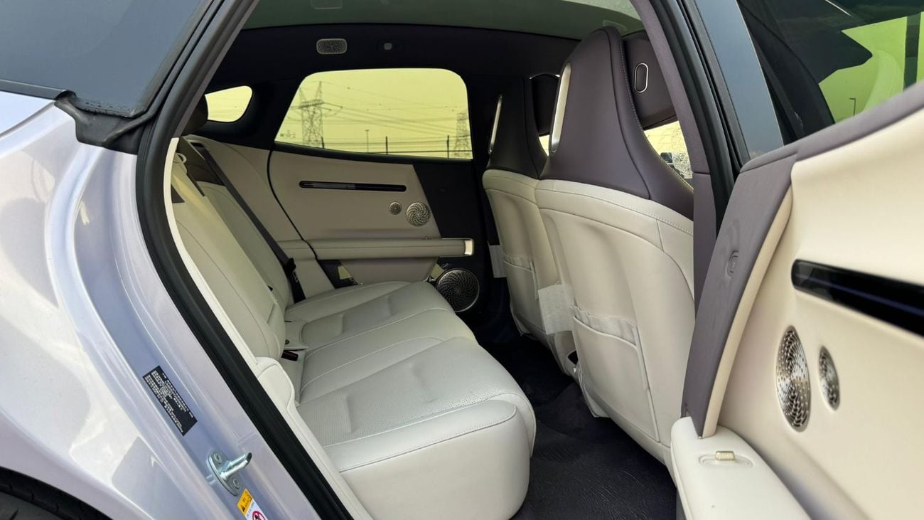 أفاتر 06 Avatr 06 Max REEV Edition