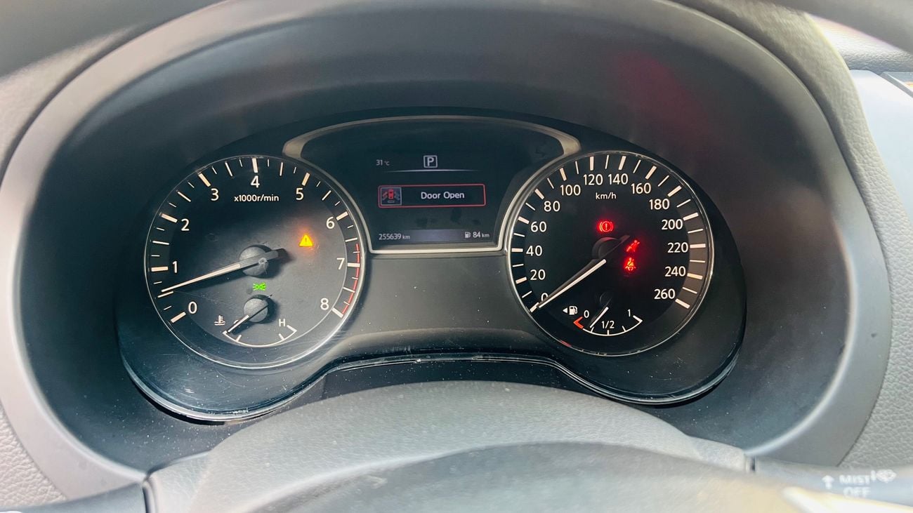 نيسان ألتيما SV
