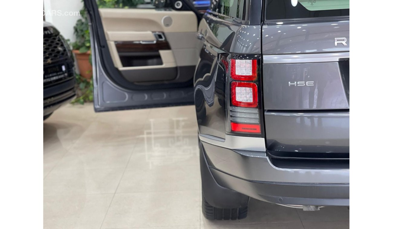 لاند روفر رانج روفر فوج HSE Range Rover Vogue HSE 2016 GCC Under Warranty