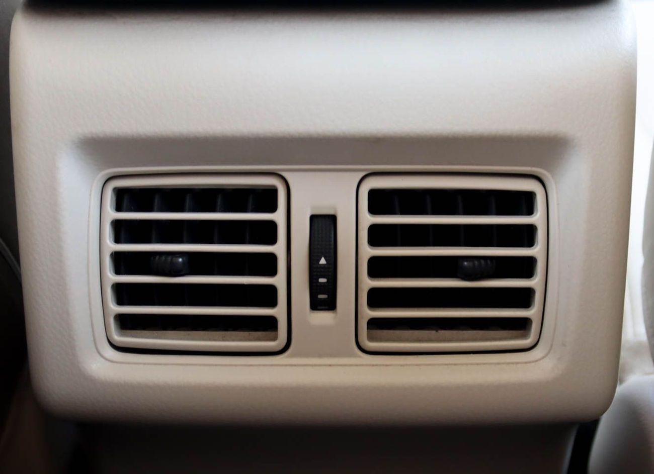 تويوتا كامري S 2.5L (181 HP) Toyota Camry 2020 GCC without accidents in excellent condition 1388 P.M