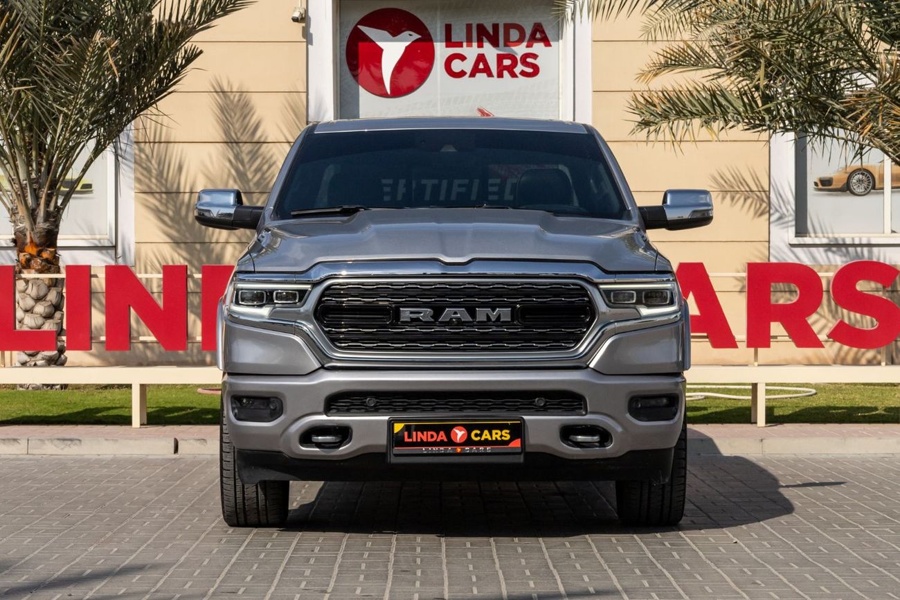 RAM 1500 Limited Crew Cab 5.7L