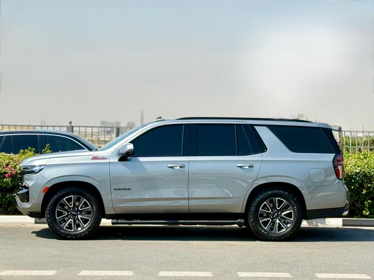 Chevrolet Tahoe CHEVROLET TAHOE Z71 6.2 GCC SPECS YEAR 2024 FULL SERVICE HISTORY UNDER WARRANTY TILL 2030 AND SERVIC