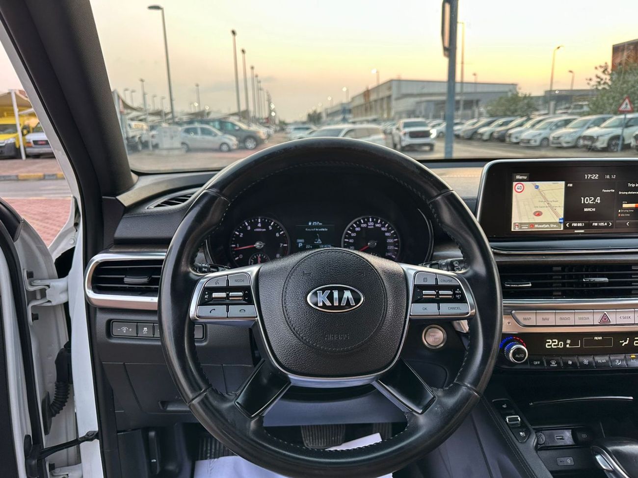 كيا تيلورايد LX 3.8L (295 HP)