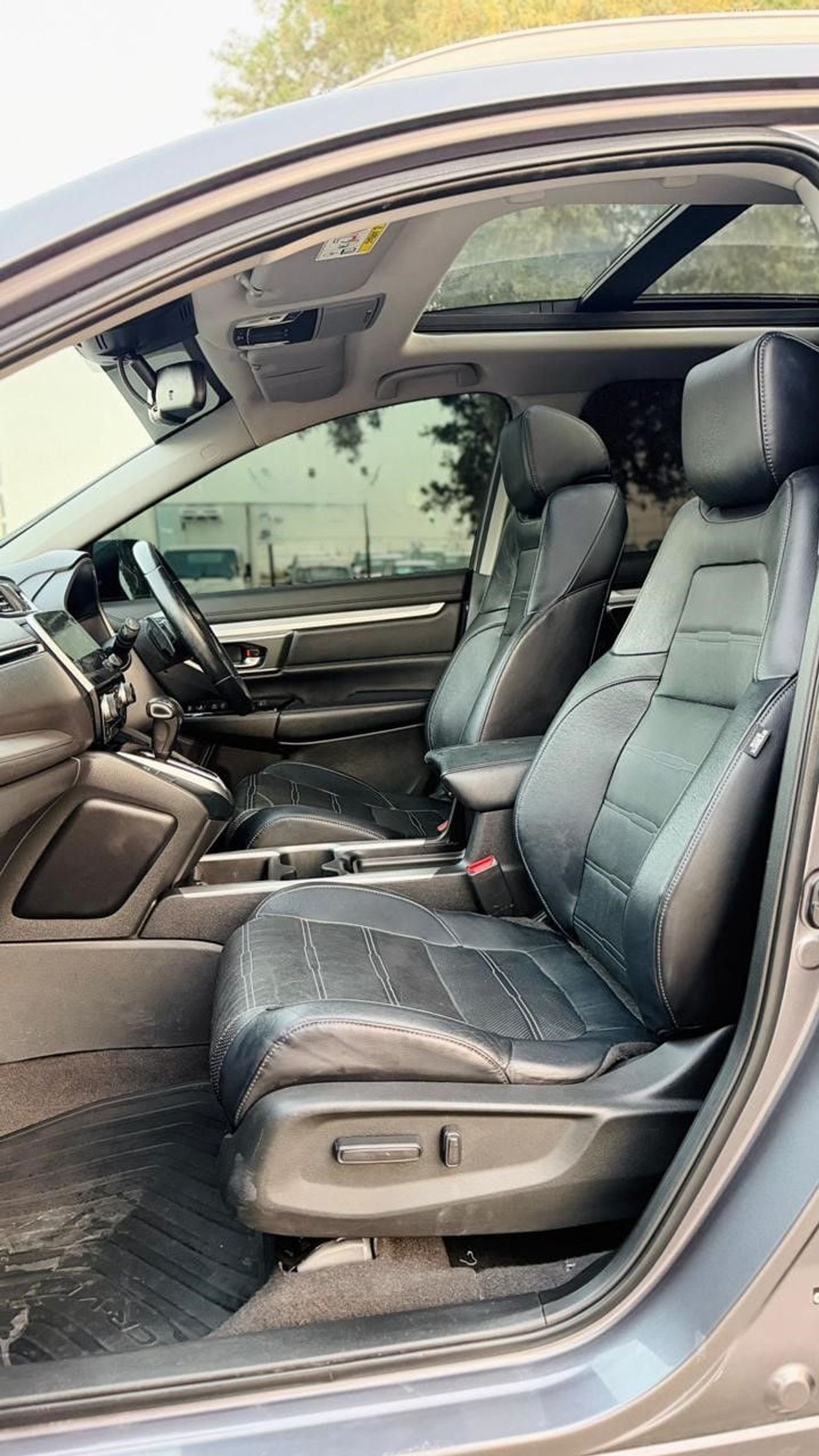 Honda CRV PUSH START | MEMORY & ELECTRIC HEATED SEATS | POWER BACK DOOR | 1.5L PETROL | AWD | AUTO | REAR VIEW