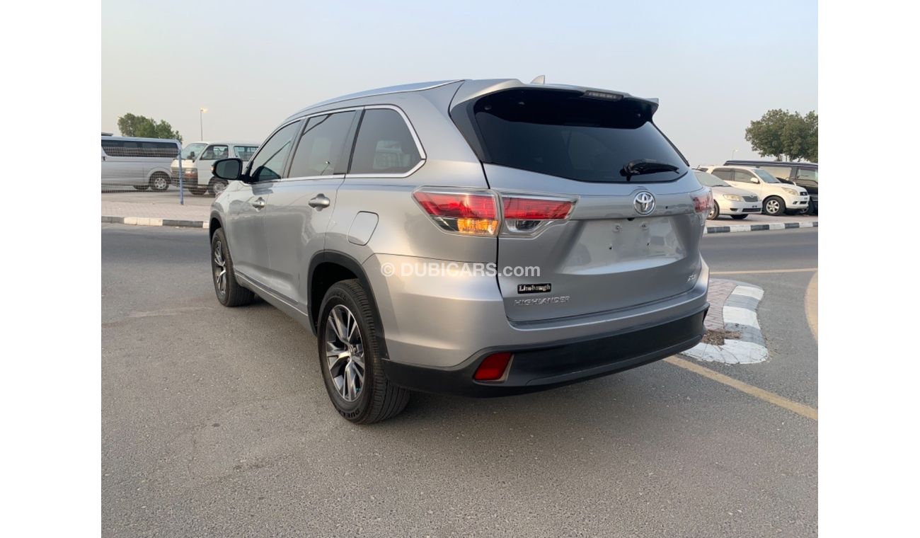 Toyota Highlander XLE LIMITED EDITION FULL OPTION 3.5L V6 2016 AMERICAN SPECIFICATION