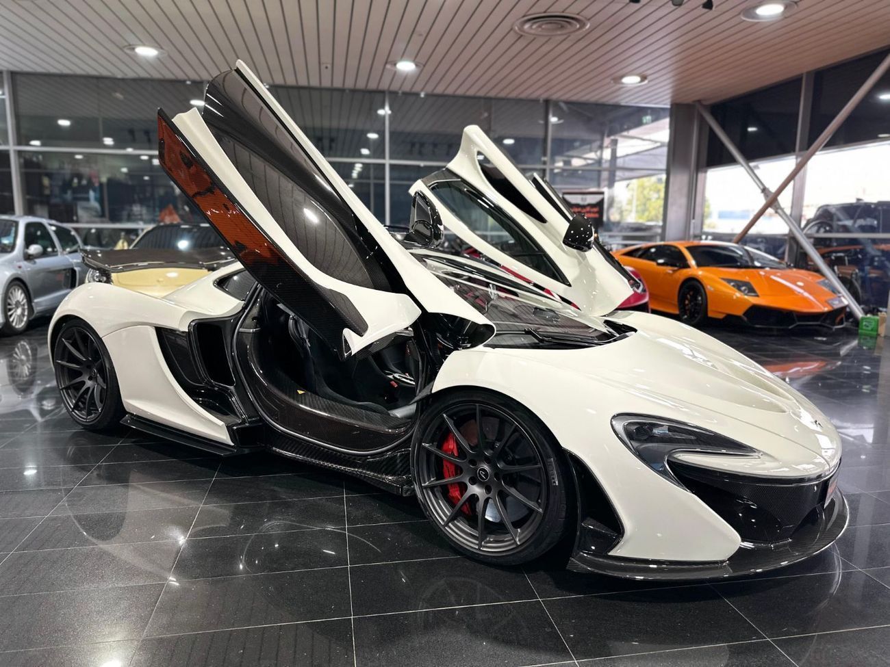 مكلارين P1