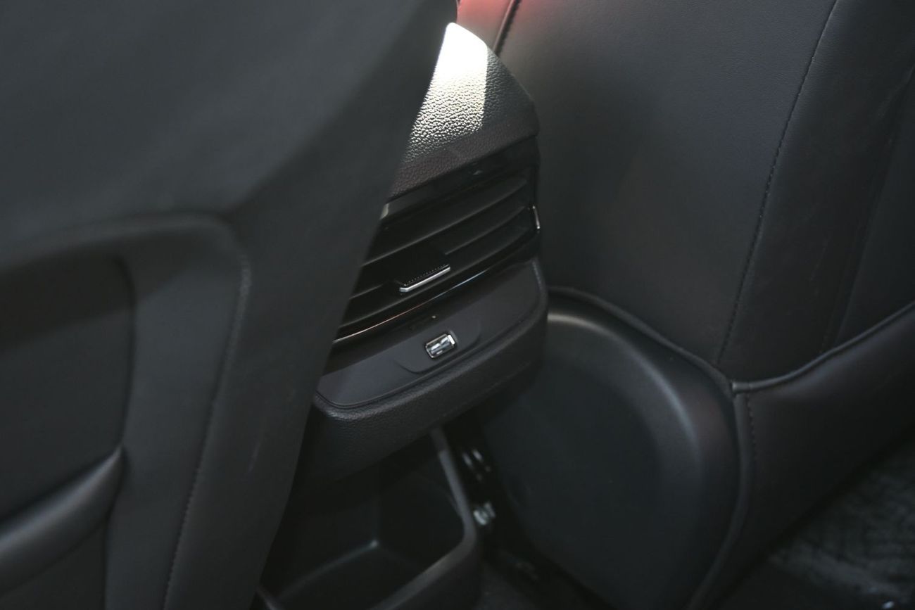 أم جي GT MG GT Luxury 1.5L Turbo Petrol, Fastback Seda, Model 2024, Color Grey