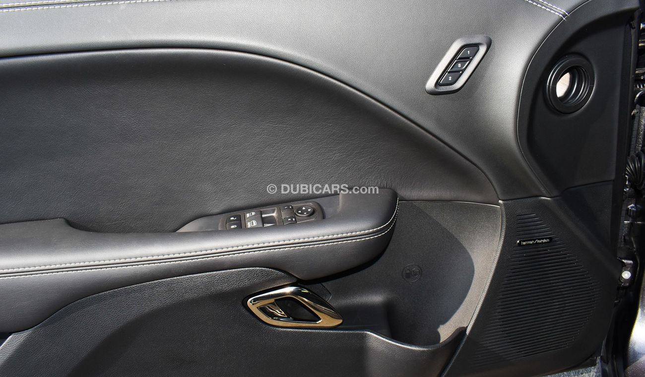 Dodge Challenger SRT