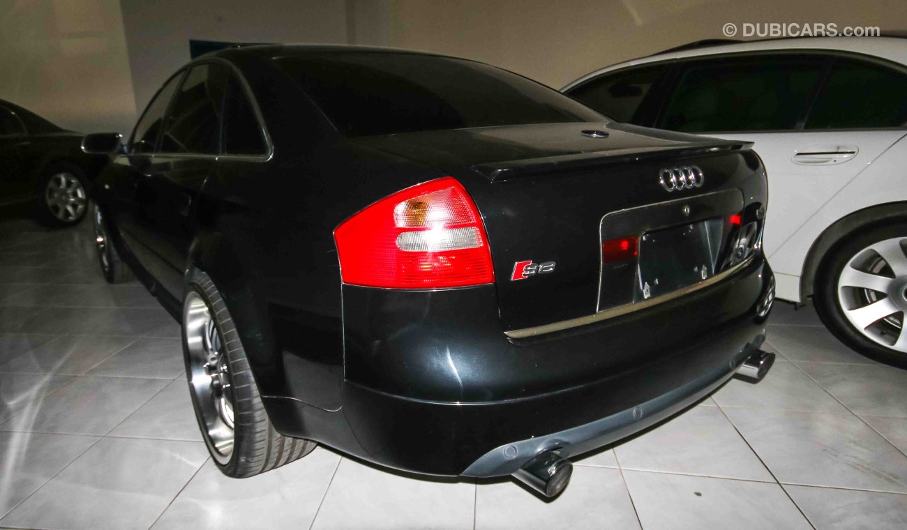 أودي S6 V8