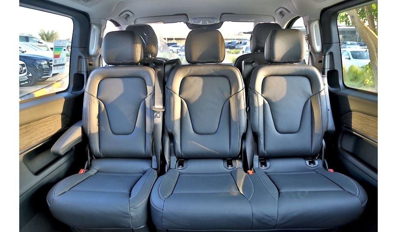 مرسيدس بنز V 300 Avantgarde+ Extra Long/2025/GCC/2 Years Local Warranty