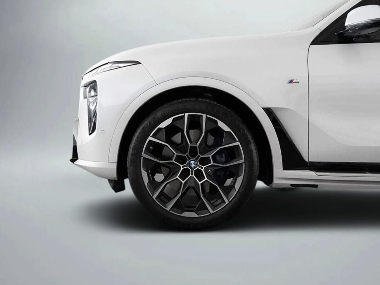 BMW X7 xDrive40i Luxury M Sport Package 3.0L