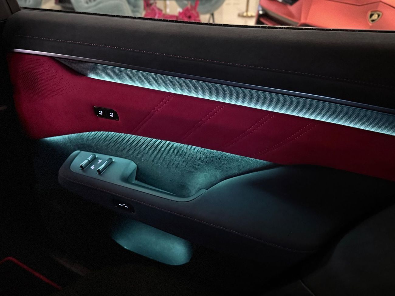 Zeekr 001 2024 Zeeker 001 FR - 11000km - Warranty and Service contract up on request