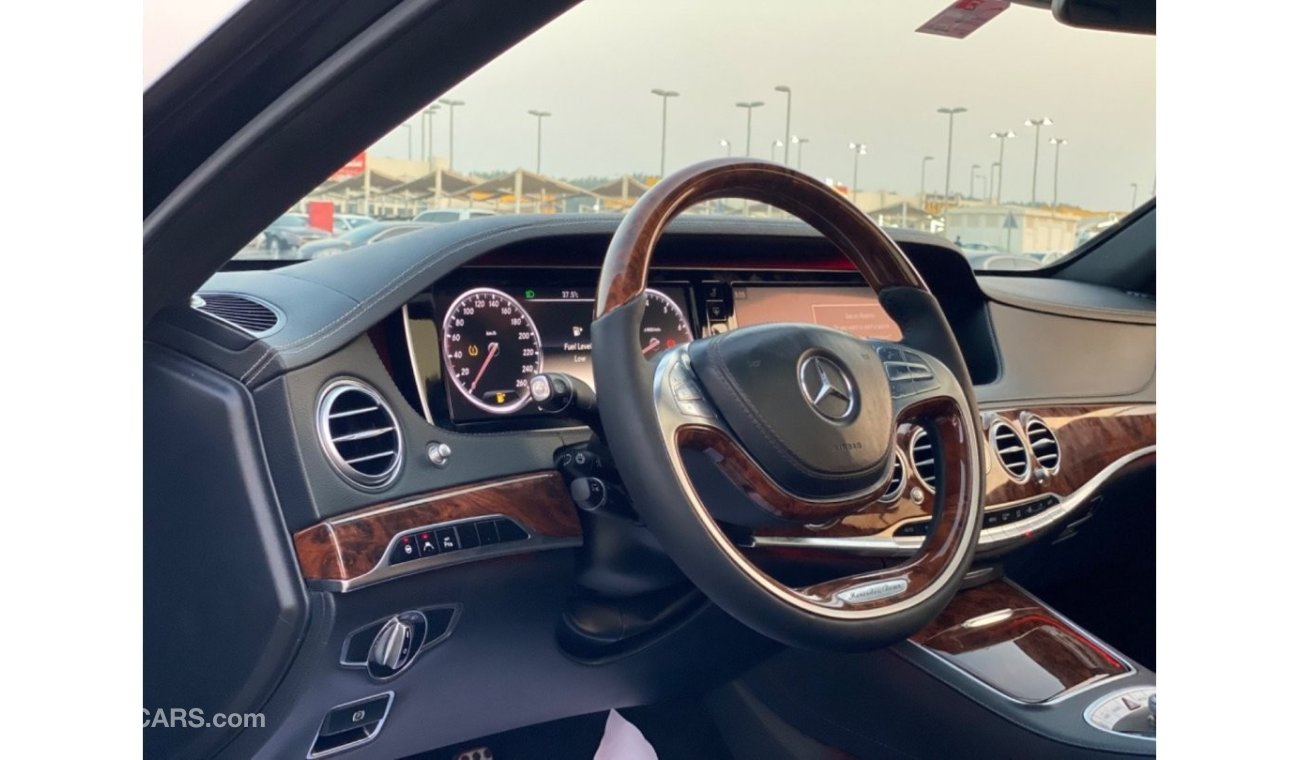 مرسيدس بنز S 550