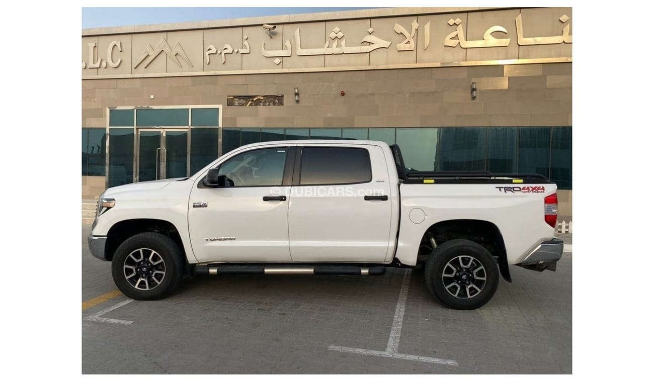 تويوتا تاندرا Std Toyota Tundra 2016 Price 95.000 dirhams Mileage 164.000 km Full Option No. 1,sunroof , leather,