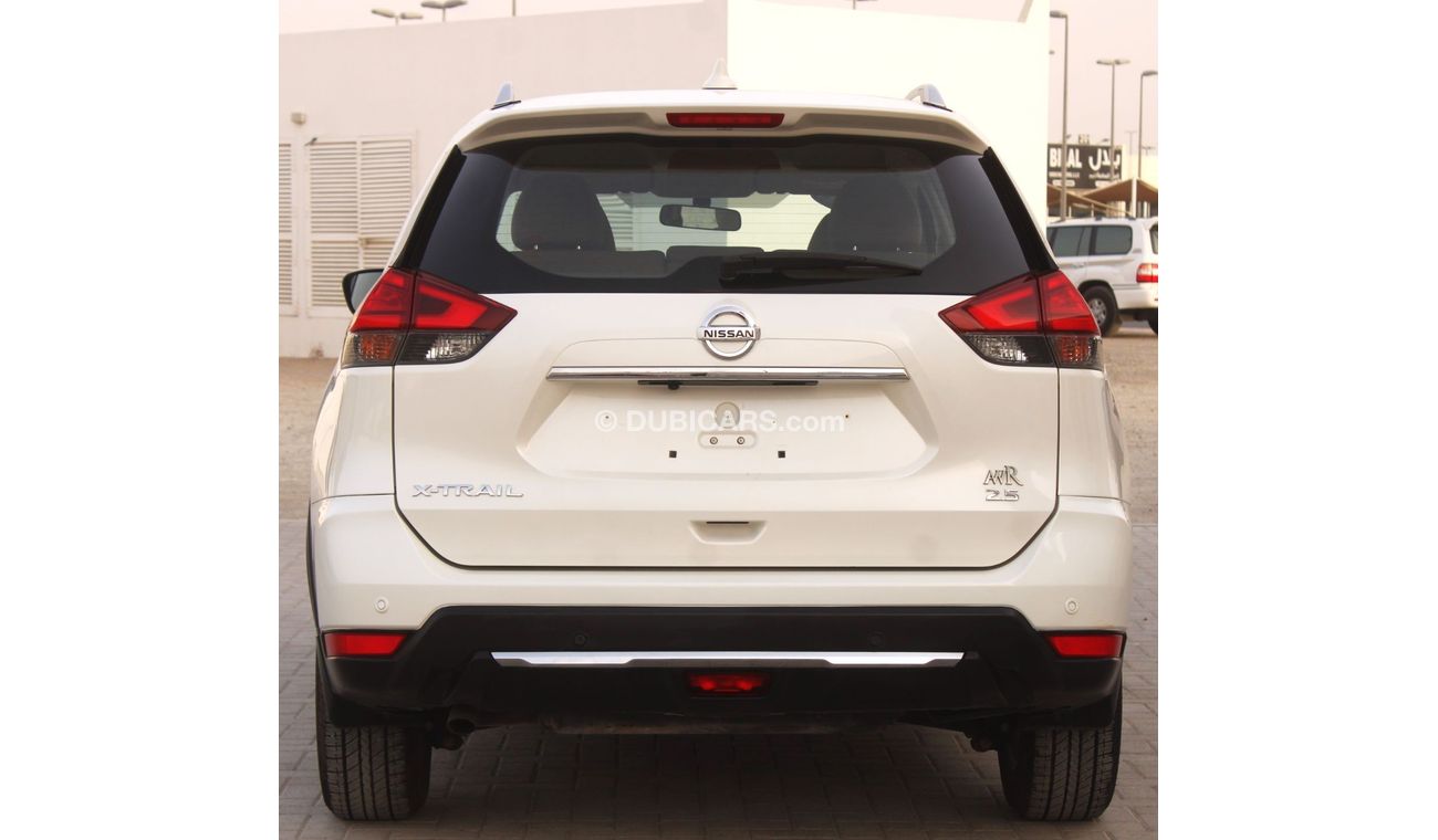 Nissan XTrail SL Nissan X-Trail 2020 GCC, 4 wheel, in excellent condition