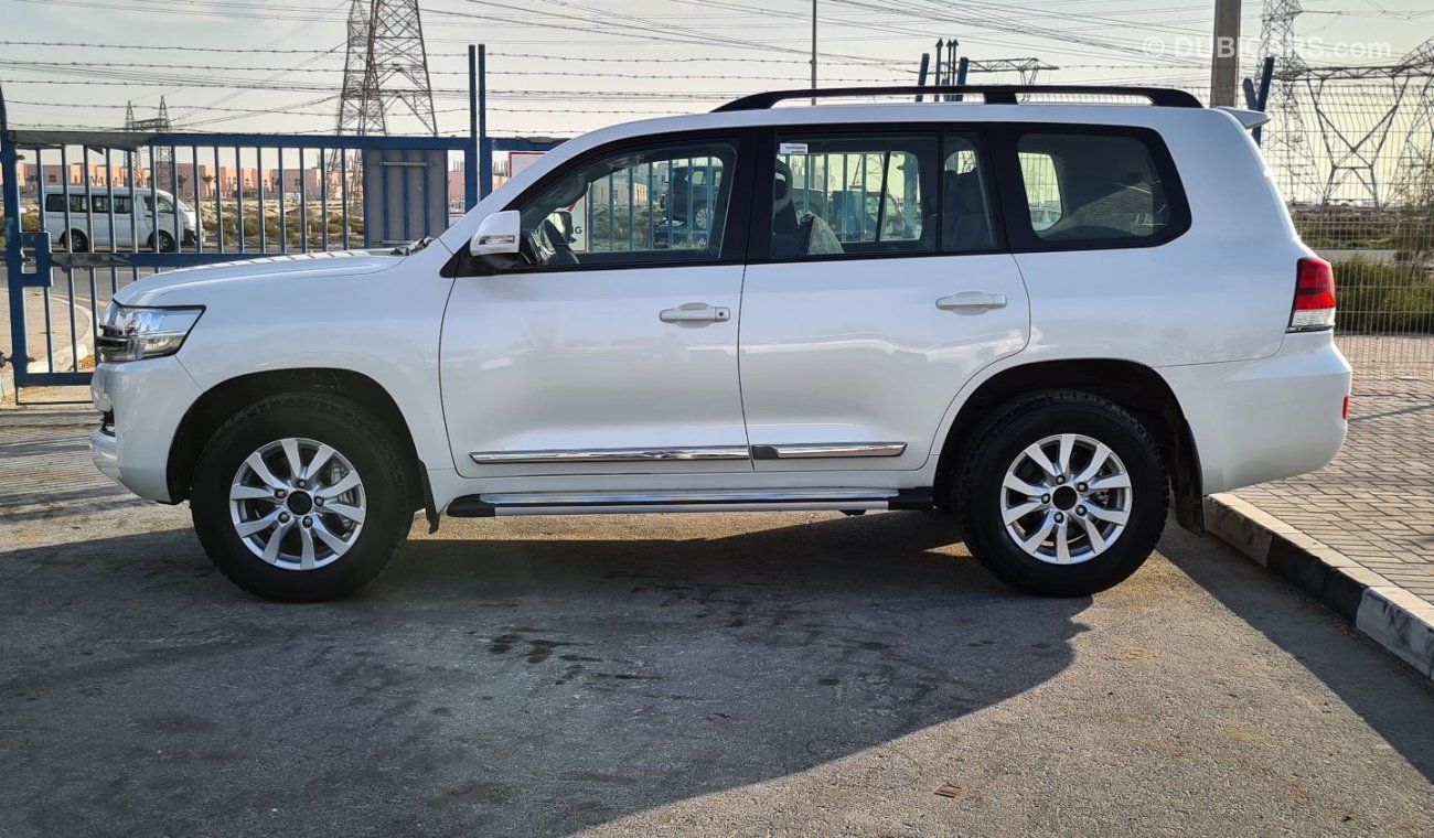 Toyota Land Cruiser GXR 4.0L MY 2020 ZERO K/M Brand New, Export AED 185,000 Local AED 205,000
