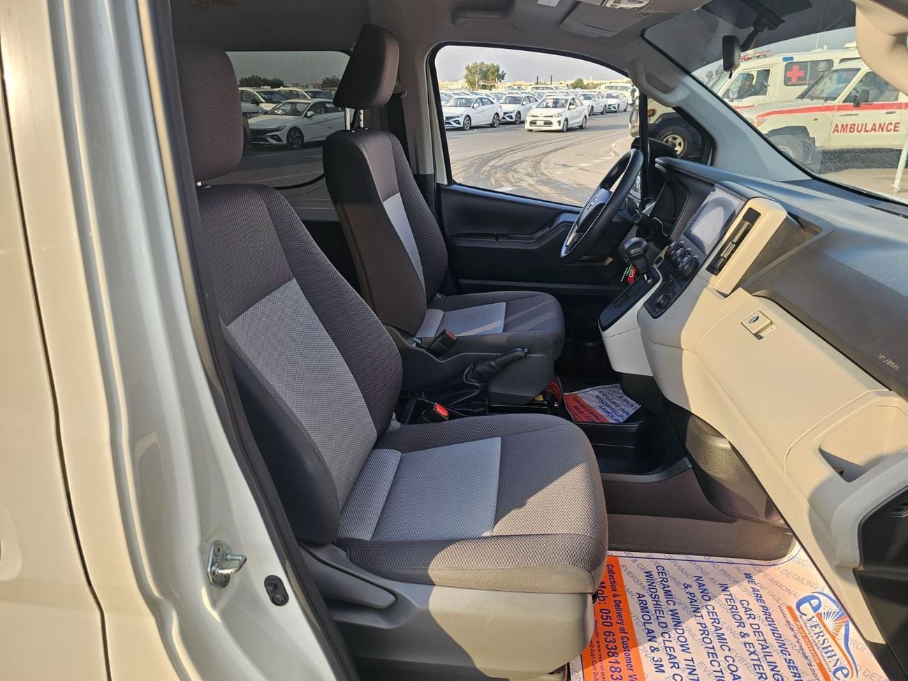 Toyota Hiace Commuter Highroof-3.5L-LHD-2WD-Side Glass-13 Seats- 4 Doors-Petrol-Automatic