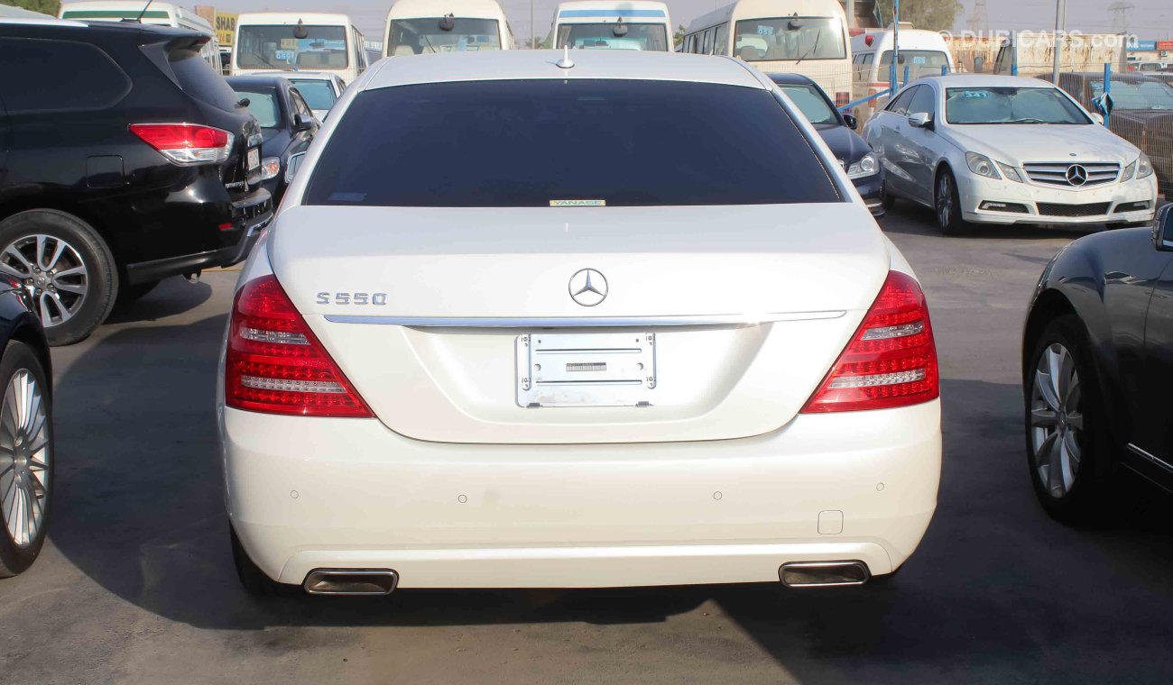 مرسيدس بنز S 550