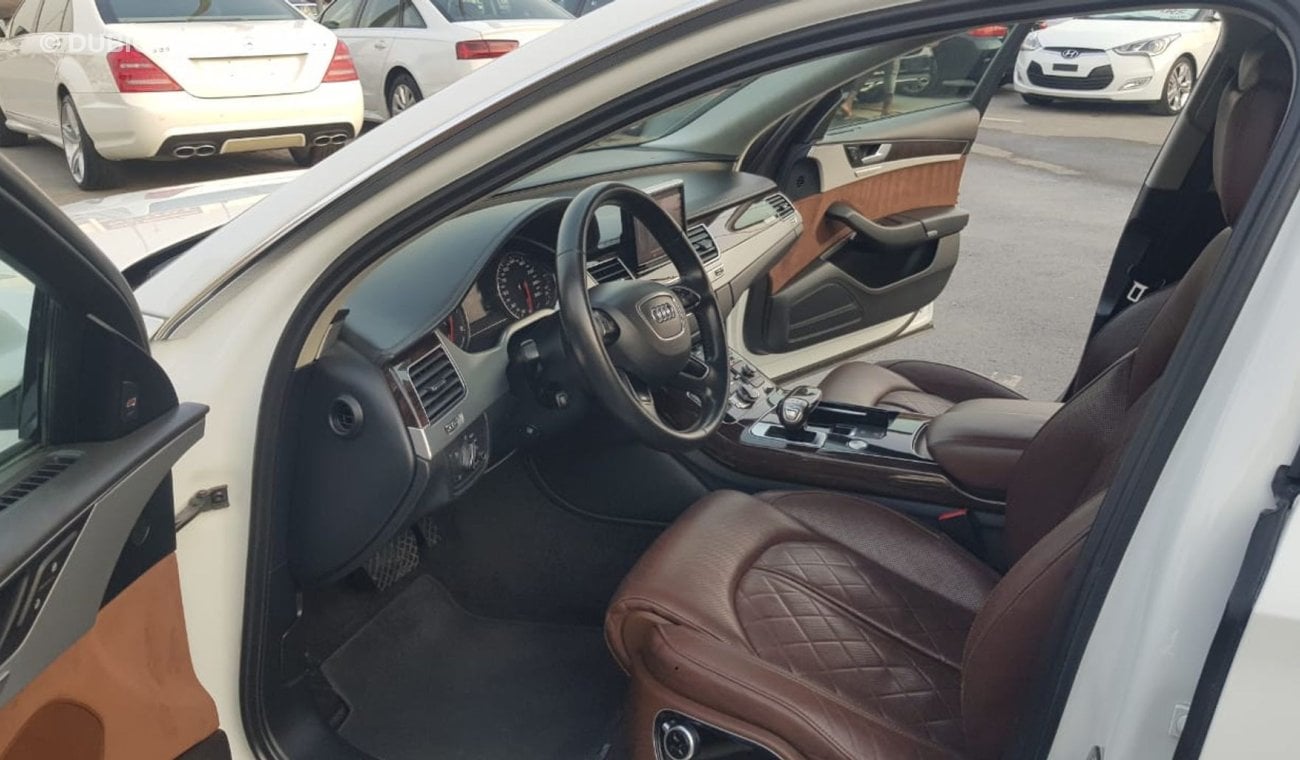 Audi A8 Audi A8 model 2012 GCC car prefect condition full option panoramic roof leather seats