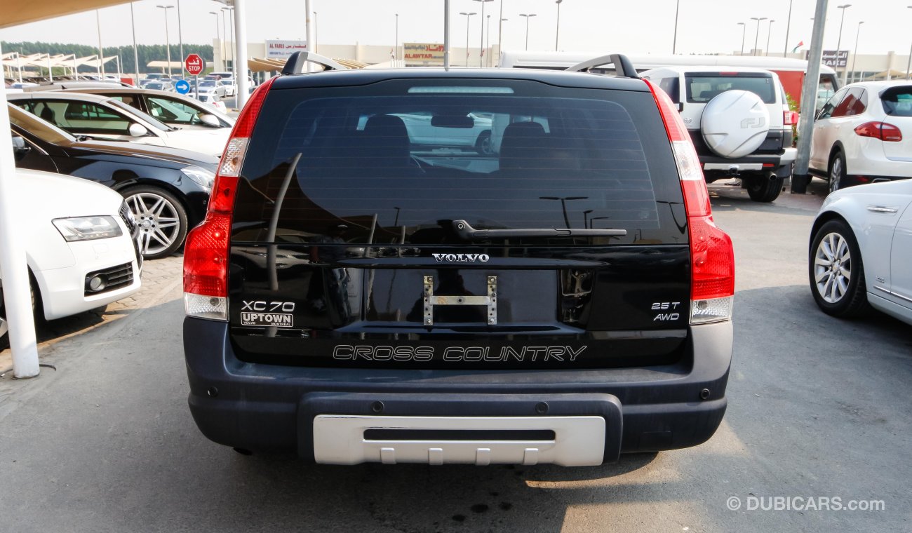 فولفو XC 70 2.5 AWD Cross Country