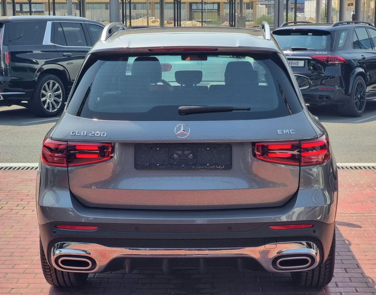 مرسيدس بنز GLB 200 AMG SUV 7 Seater Under Warranty 2025 GCC