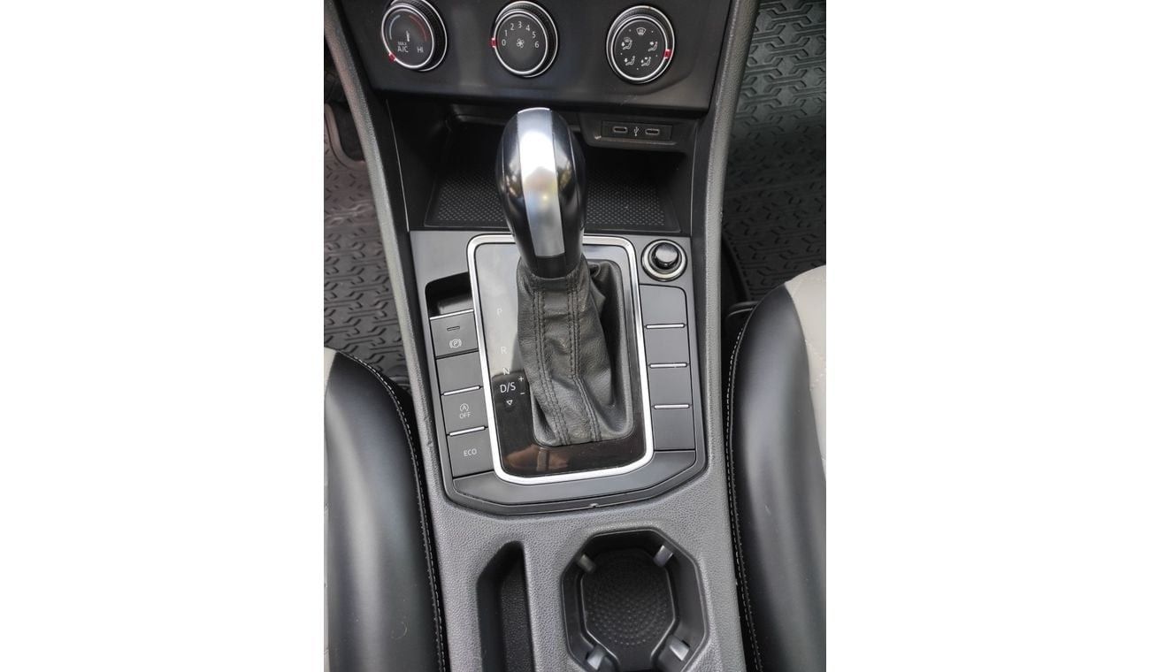 Volkswagen Jetta Volkswagen jetta 2020 v4 1.5 full automatic