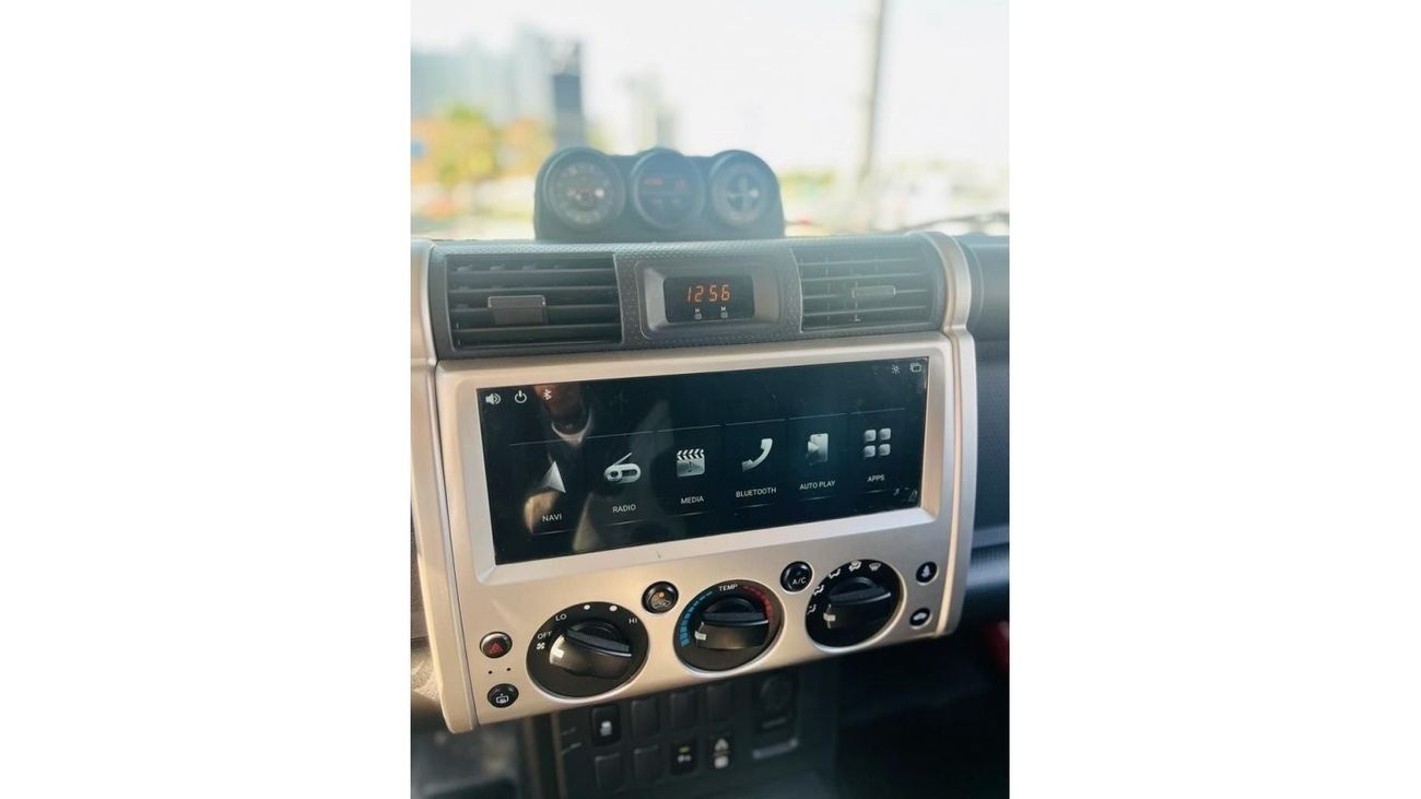 Toyota FJ Cruiser Accident free,First owner,Agency Maintained.Climate,Under warranty