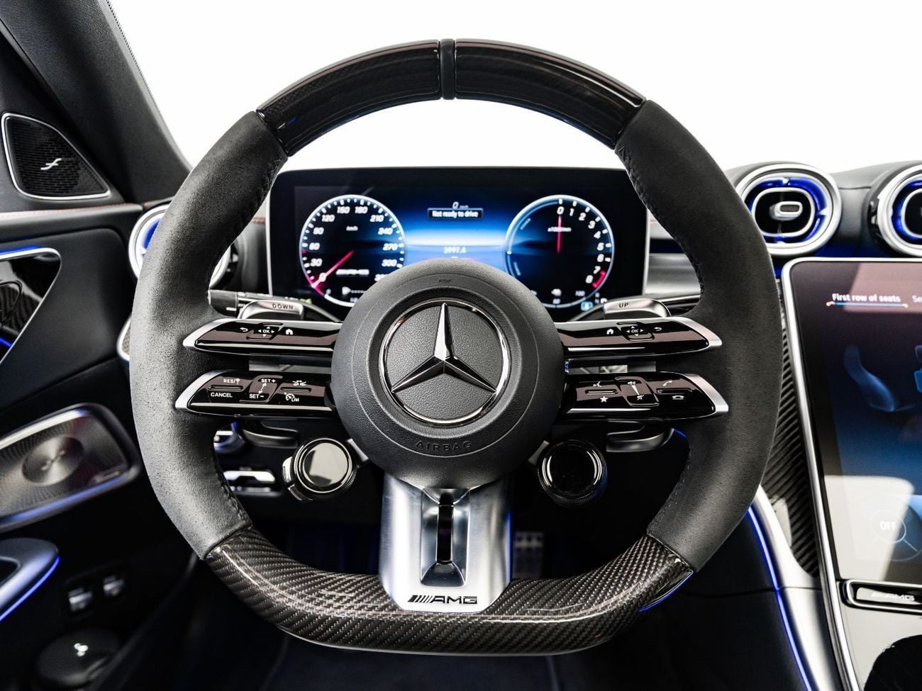 مرسيدس بنز C 63S AMG 2024 Mercedes C63s AMG E-Performance, Mercedes Warranty + Service Contract, GCC, Low KMs