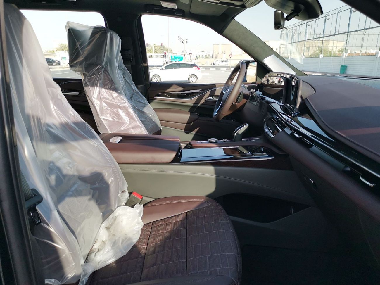 Cadillac Escalade Cadillac Escalade ESV Sport Platinum (LONG WHEEL) *BRAND NEW2024 Model GCC Specs With 5Years Warrant