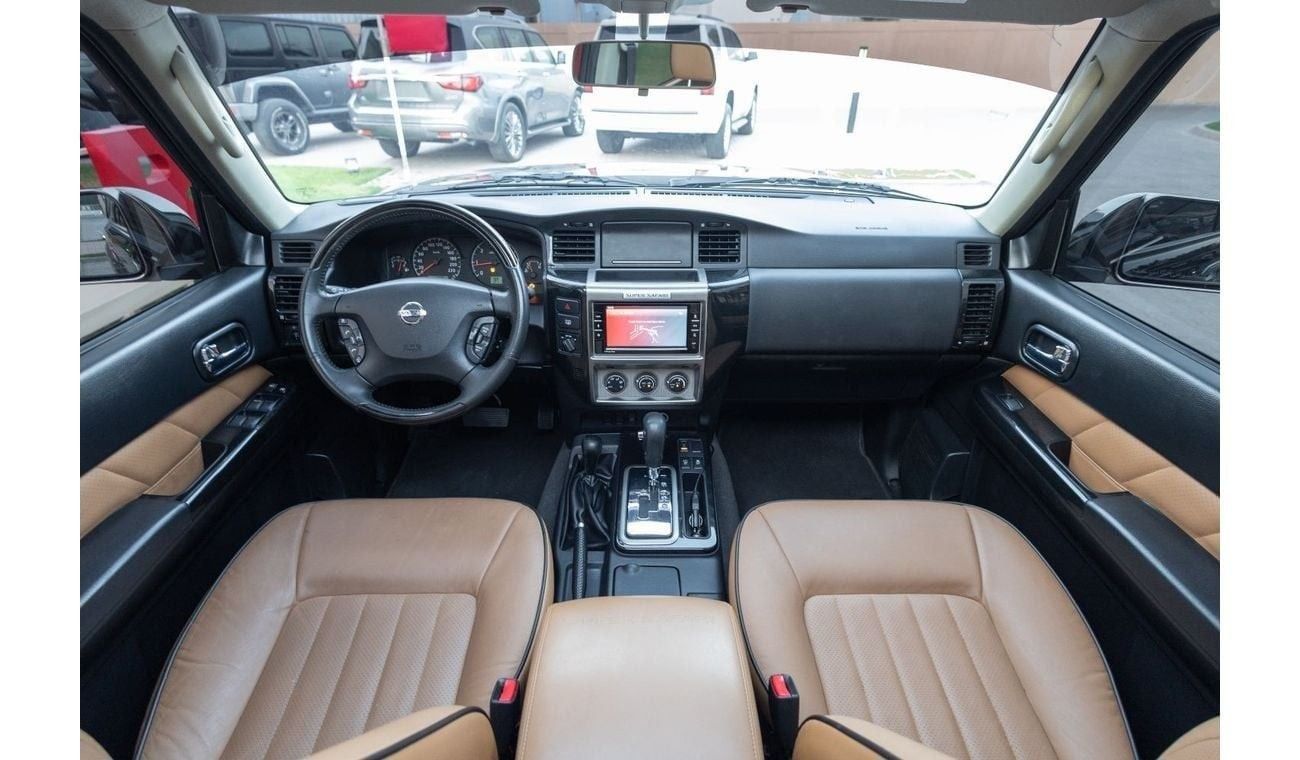 نيسان باترول سوبر سفاري 