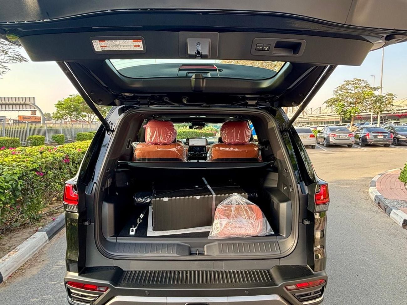 Lexus LX700h VIP