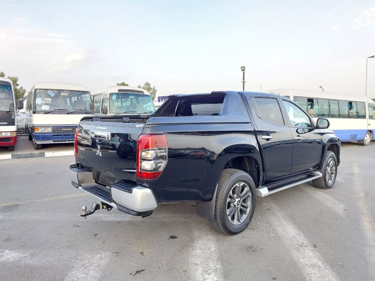 ميتسوبيشي تريتون MITSUBISHI TRITON PICK UP RHD 2021 MODEL 2.4 L DIESEL AUTOMATIC(PM20771)