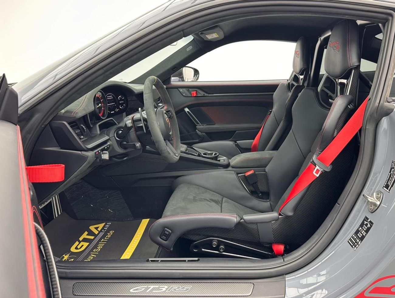 Porsche 911 GT3 RS 4.0L (520 HP) Coupe 2025 Porsche 911 GT3 RS Weissach Package, Jan/2027 Porsche Warranty, Bran