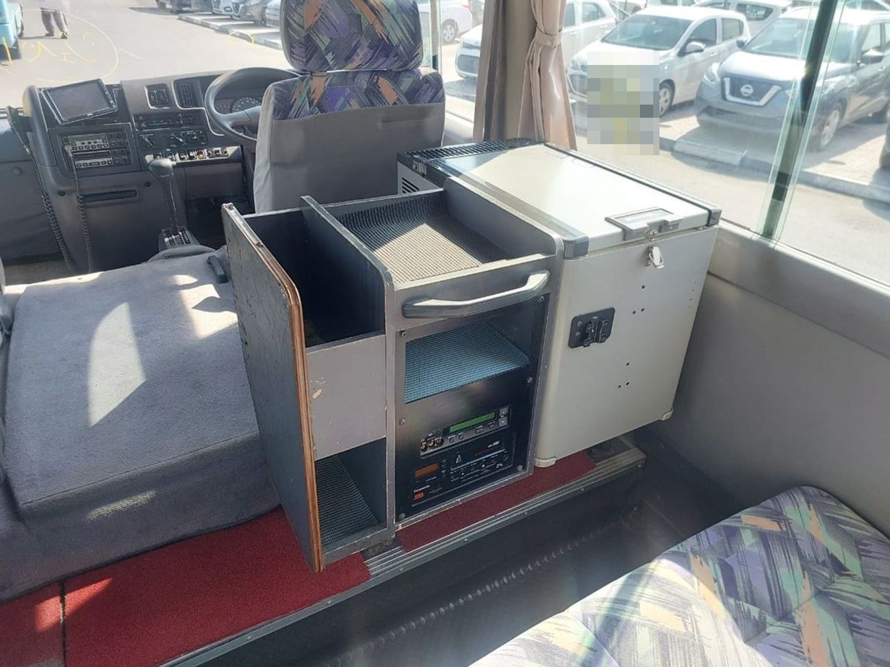 Nissan Civilian NISSAN CIVILIAN BUS RHD 2000 MODEL 4.1 L DIESEL AUTOMATIC(PM00052)