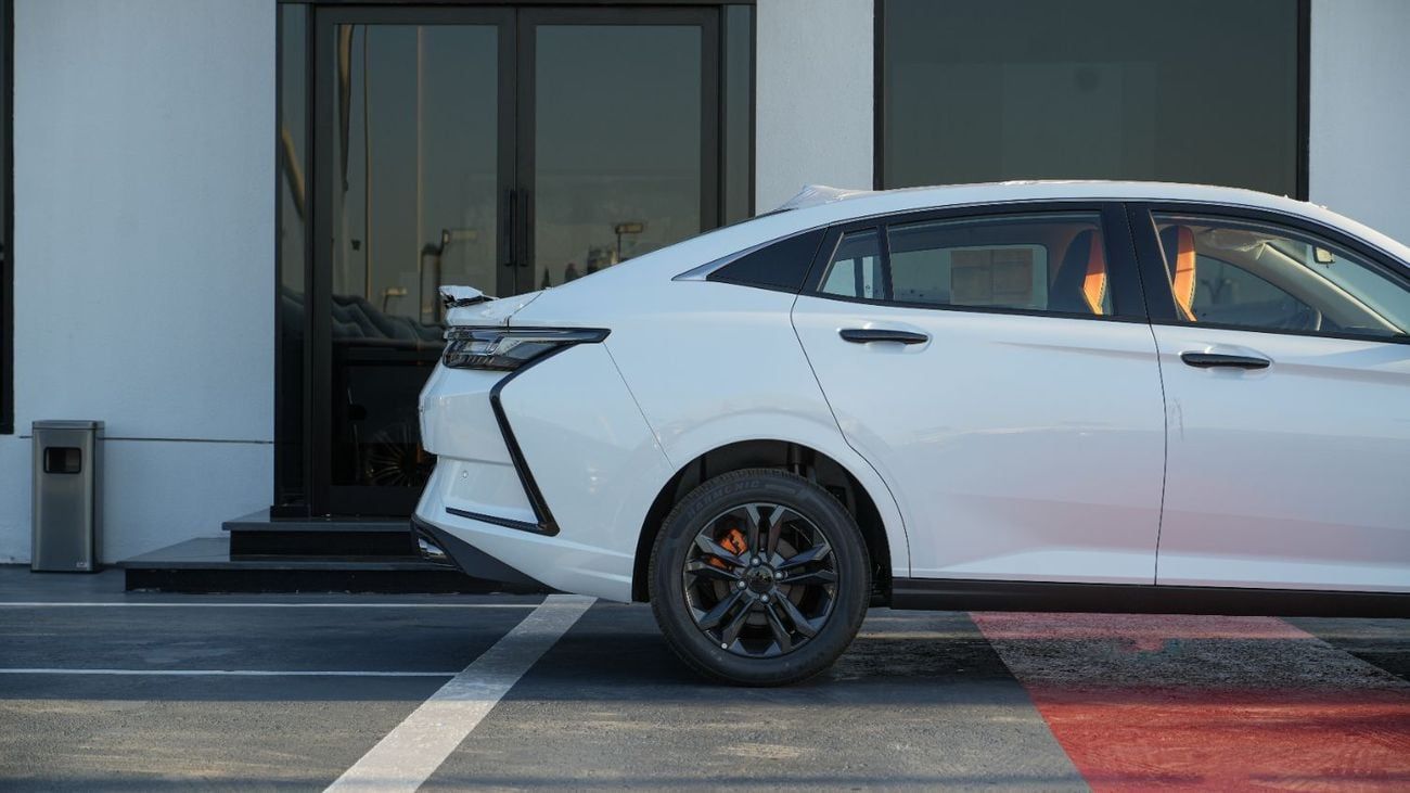 Dongfeng Shine 1.5 White 2026 MY EXPORT PRICE