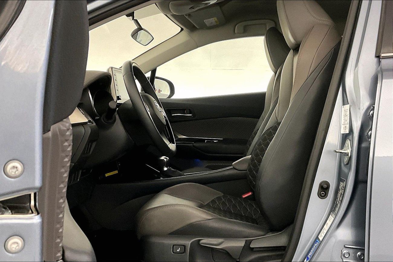 Toyota CHR VX | Guaranteed Warranty | 0 Down Payment