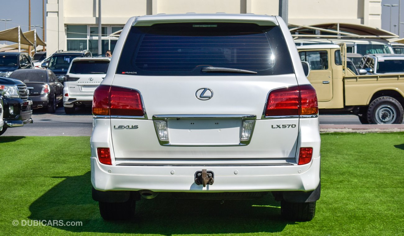 Lexus LX570