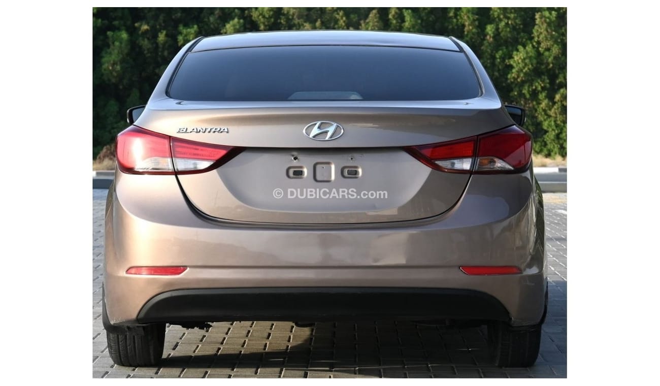 هيونداي إلانترا هيونداي النترا 2016 خليجي بحالة ممتازة بدون حوادث