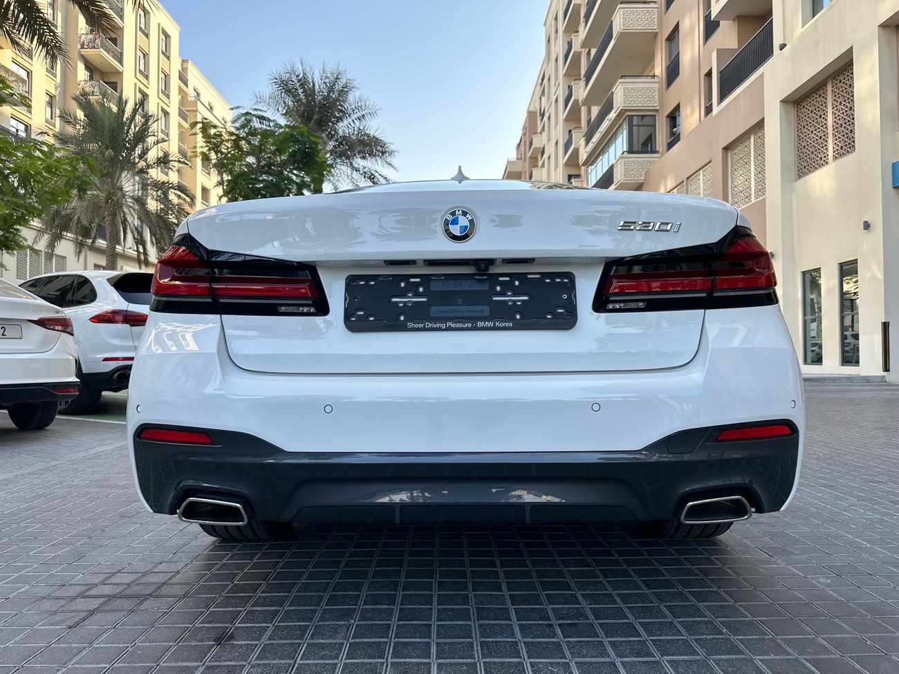BMW 530i