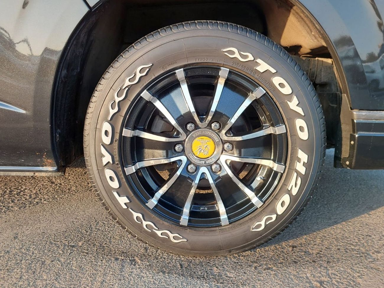 Toyota Hiace TOYOTA HIACE WAGON VAN RHD 2008 MODEL 2.7 L PETROL AUTOMATIC(PM07307)