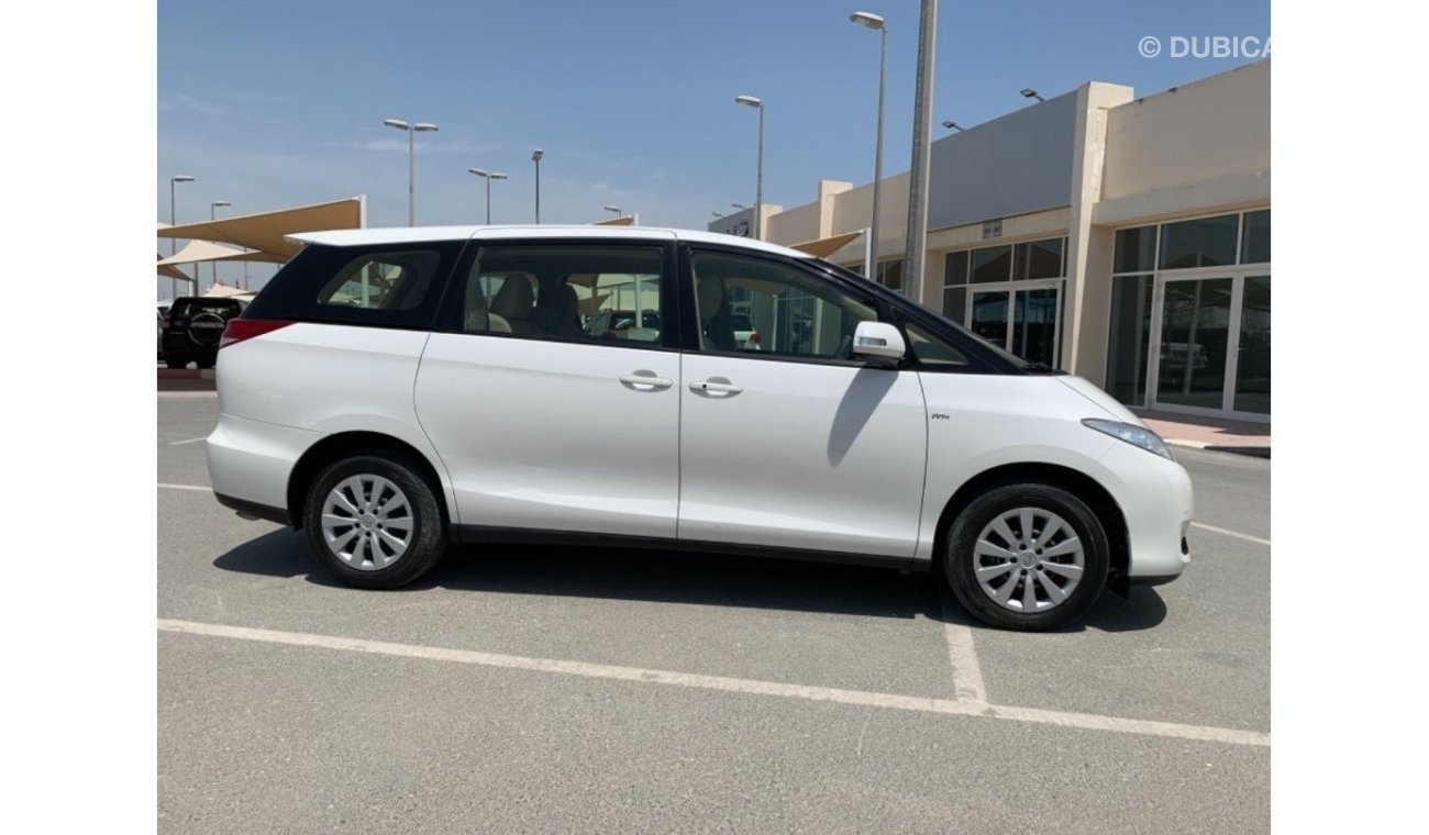 Toyota Previa Toyota previa  model 2017  7 seat Very celen car  Price 46,000 km 165,987 m 00971545994592