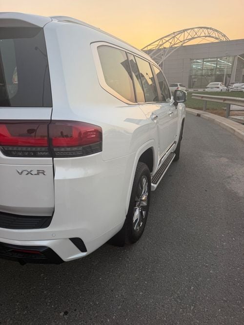 Toyota Land Cruiser VXR