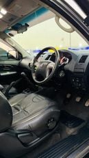 تويوتا هيلوكس 2015 | 3.0 DIESEL ENGINE | MT | RHD | BULL BAR WITH LED LIGHTS | ROOF RACK WITH SIDE AWNING CAMPING