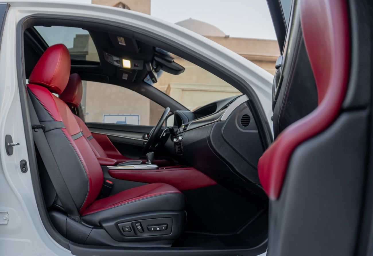 لكزس GS 350 F Sport 3.5L